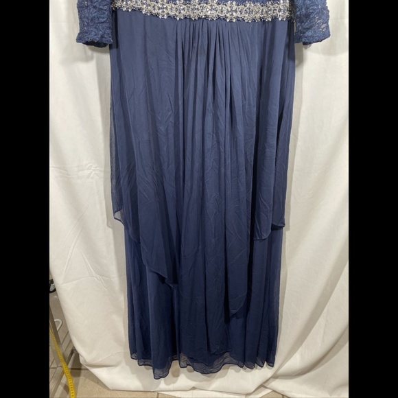NEW Alex Evenings [ PLUS 18W‎ ] V-Neck Lace Embellished Waist Gown - Picture 7 of 15